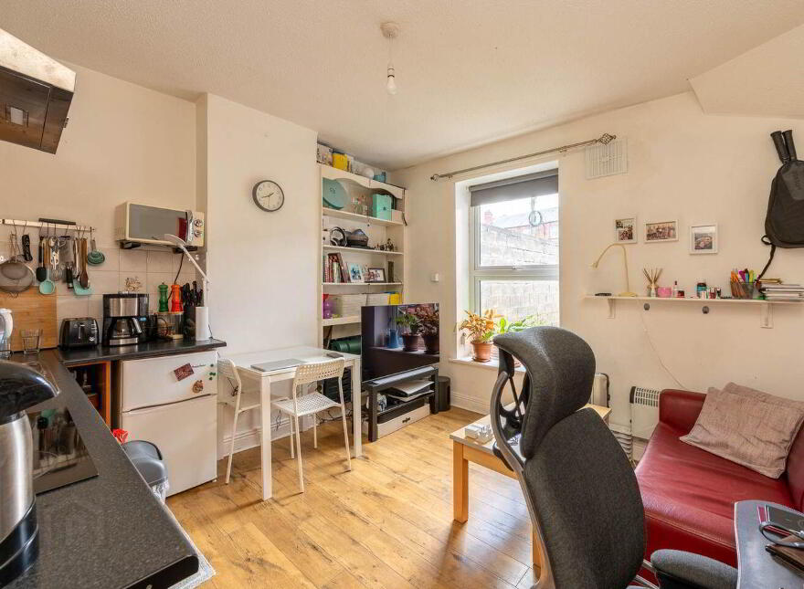 27 Cabra Park, Phibsborough, Phibsborough, D07NW01