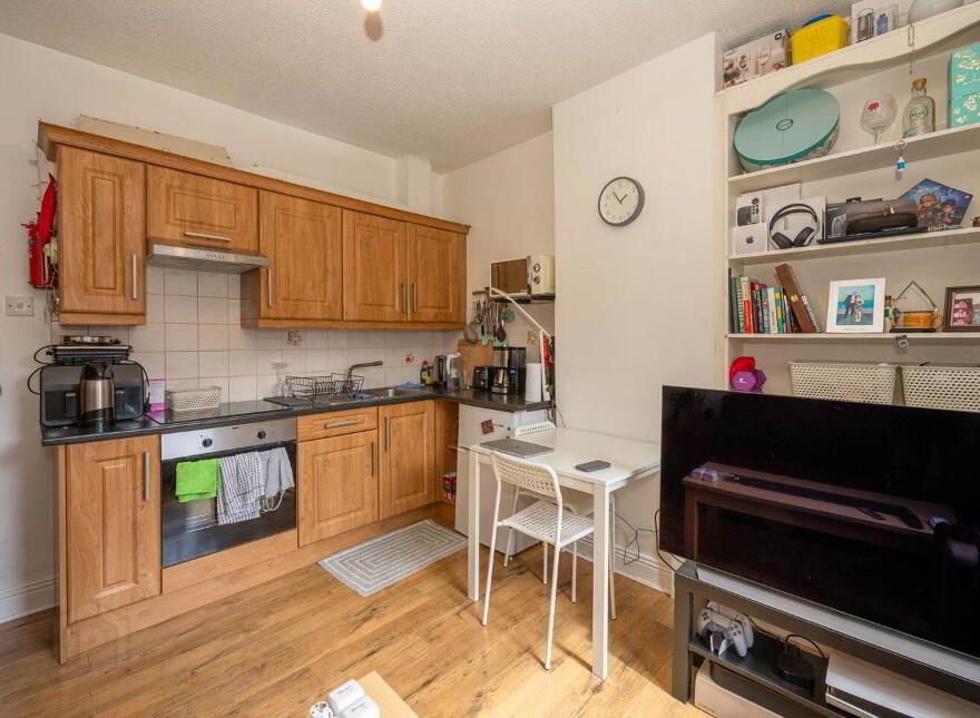 27 Cabra Park, Phibsborough, Phibsborough, D07NW01