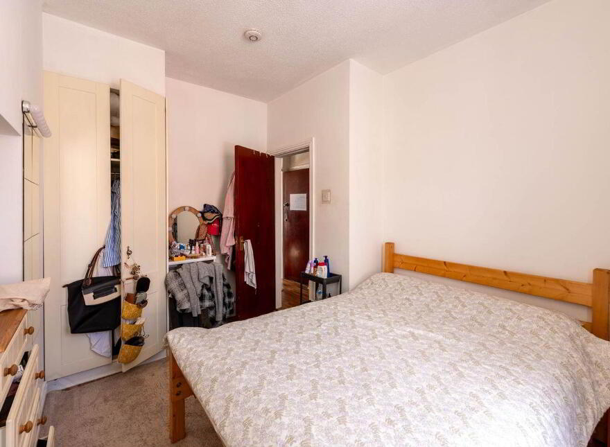 27 Cabra Park, Phibsborough, Phibsborough, D07NW01