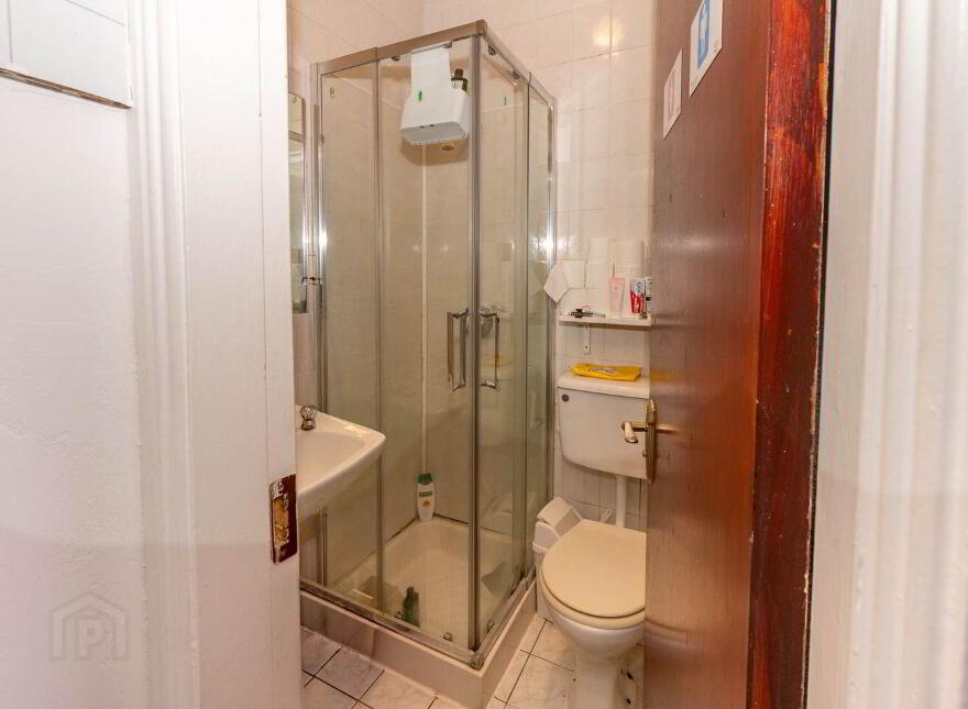 27 Cabra Park, Phibsborough, Phibsborough, D07NW01