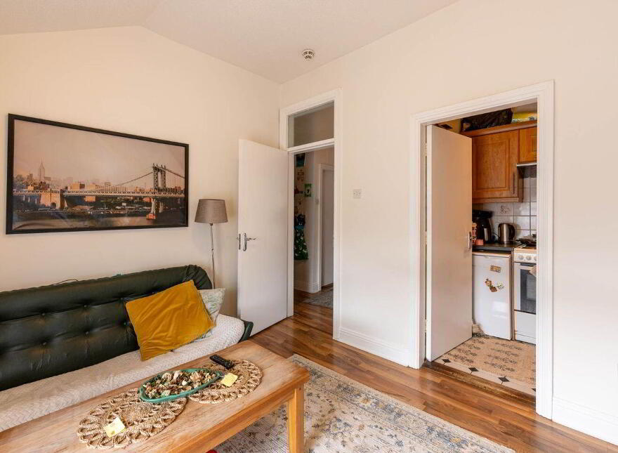 27 Cabra Park, Phibsborough, Phibsborough, D07NW01