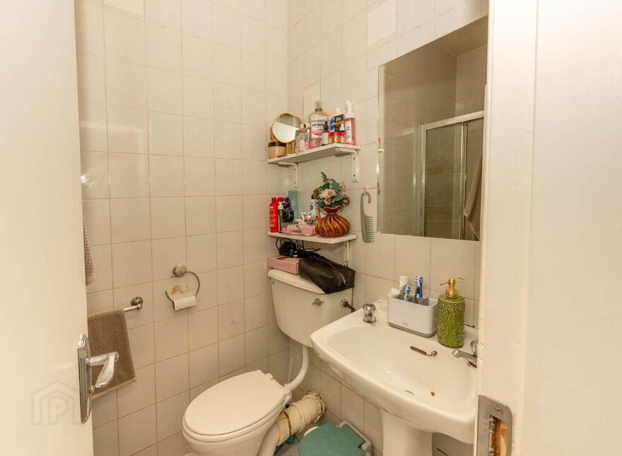 27 Cabra Park, Phibsborough, Phibsborough, D07NW01
