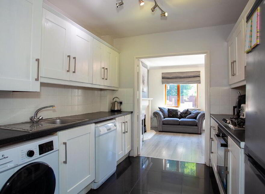 32 Straffan Grove, Straffan Wood, Maynooth, W23F3X2