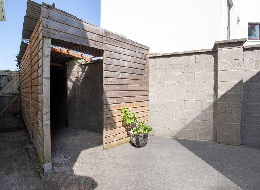 32 Straffan Grove, Straffan Wood, Maynooth, W23F3X2