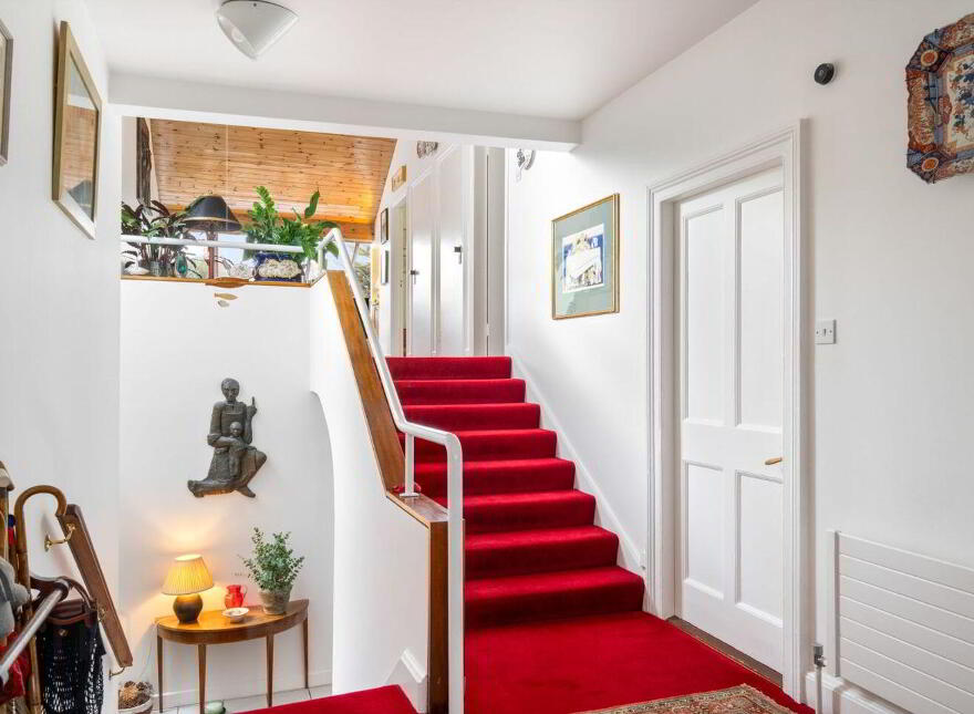 Windward, Sandycove Point, Sandycove, A96YD90
