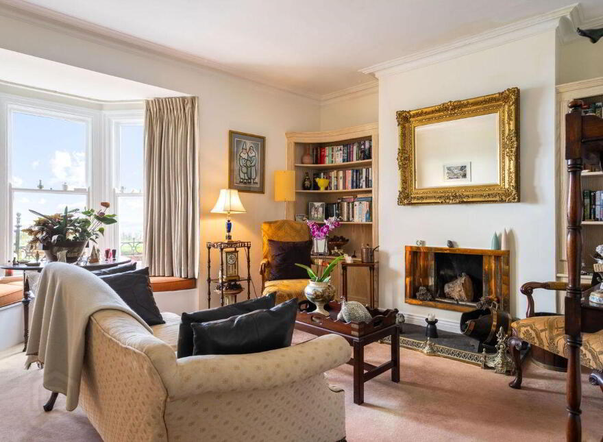 Windward, Sandycove Point, Sandycove, A96YD90