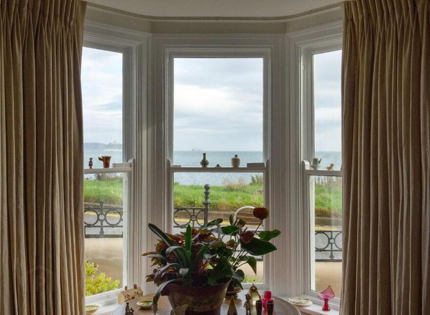 Windward, Sandycove Point, Sandycove, A96YD90