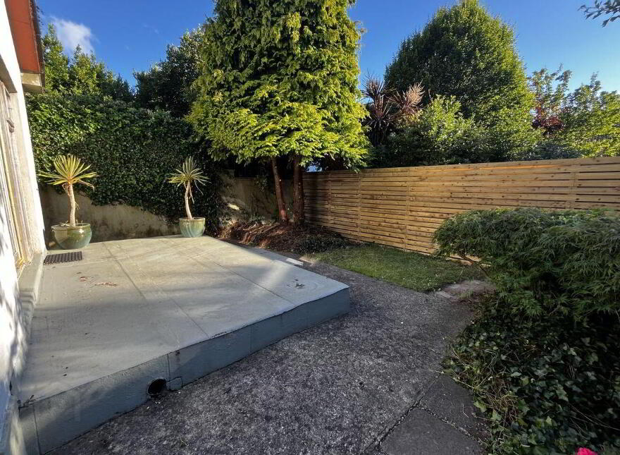 24 Abbey Road, Monkstown, Blackrock, Blackrock, A94C927