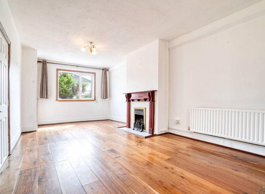 71 Eden Villas, Glasthule, A96TX34
