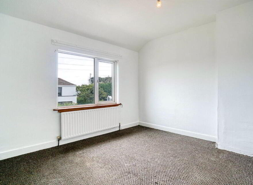 71 Eden Villas, Glasthule, A96TX34