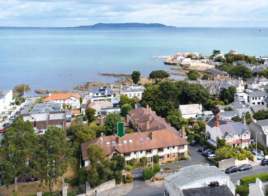 2 Ballygihen, Sandycove Road, Sandycove, A96WR82