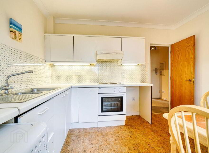 2 Ballygihen, Sandycove Road, Sandycove, A96WR82