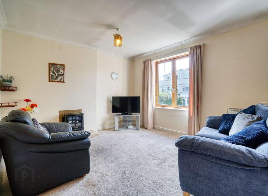 2 Ballygihen, Sandycove Road, Sandycove, A96WR82