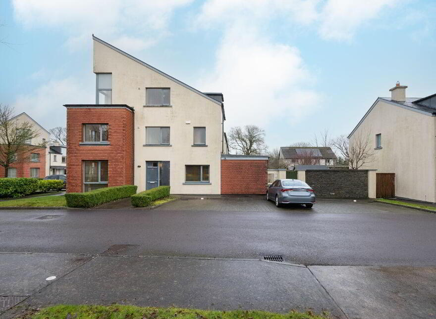 No 20 Bridgefield Grove, Curraheen Road, Bishopstown, Cork, T12XEC4