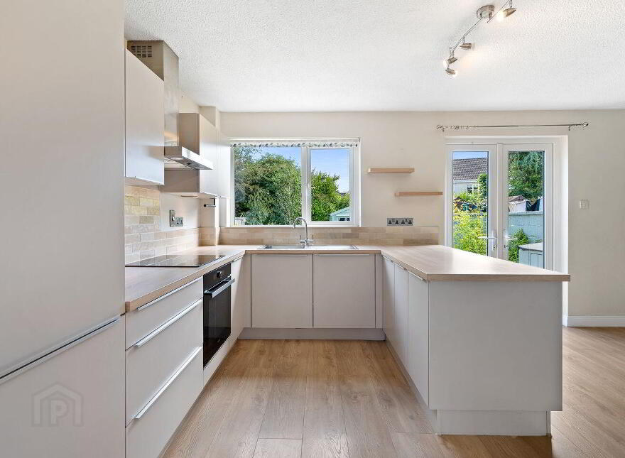 No 12 Ashgrove Lawn, Carrigaline, P43CP21