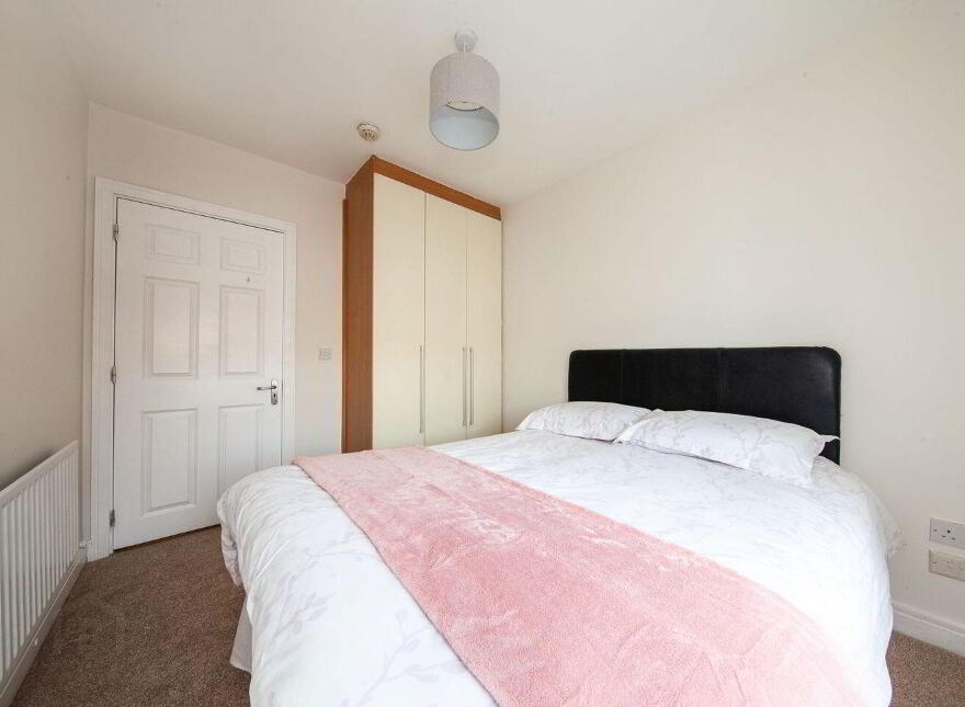 25 Talavera House, Myrtle Square, The Coast, Dublin 13, D13P237