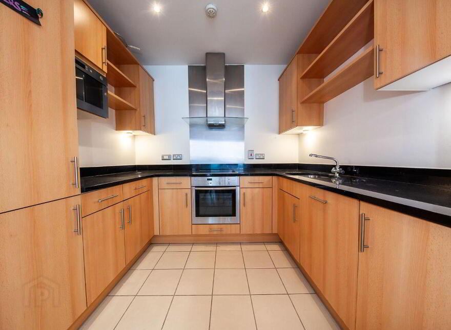 Apt 31 Saunders House, Spencer Dock, Ifsc, Ifsc, D01H1W1