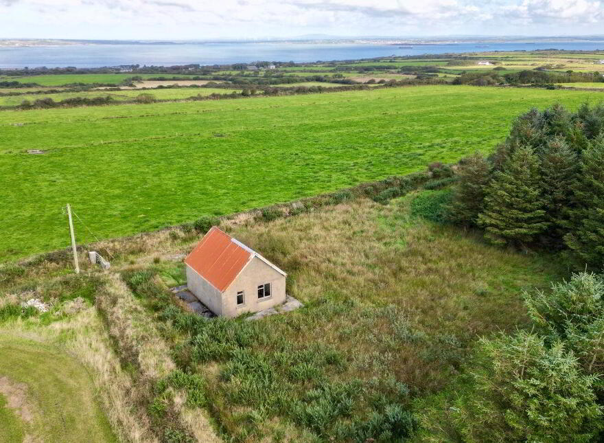 Gullane, Astee