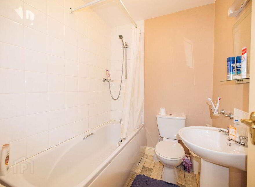 13 Lakeview Drive, Lakeside, Kilkenny, R95V8X7
