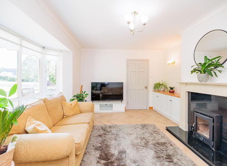 'Post Knott', No. 4 Oaklawns, Paulstown, R95E628