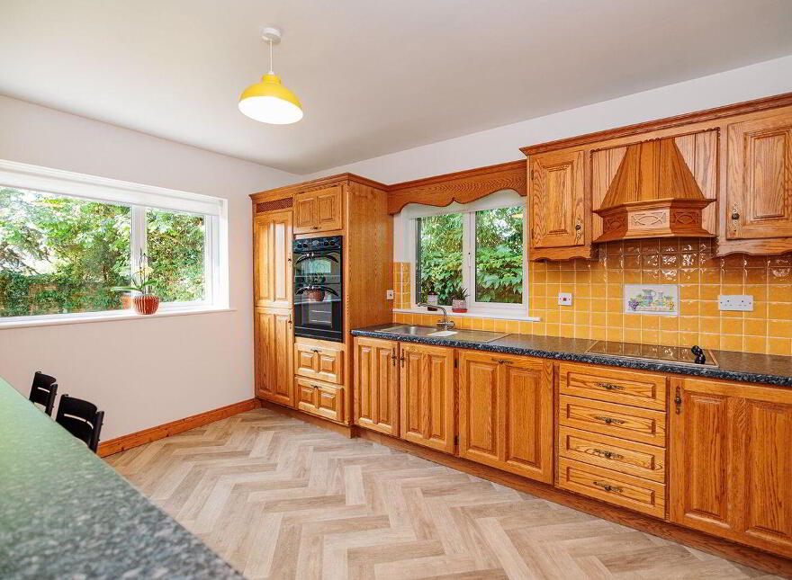 'Post Knott', No. 4 Oaklawns, Paulstown, R95E628
