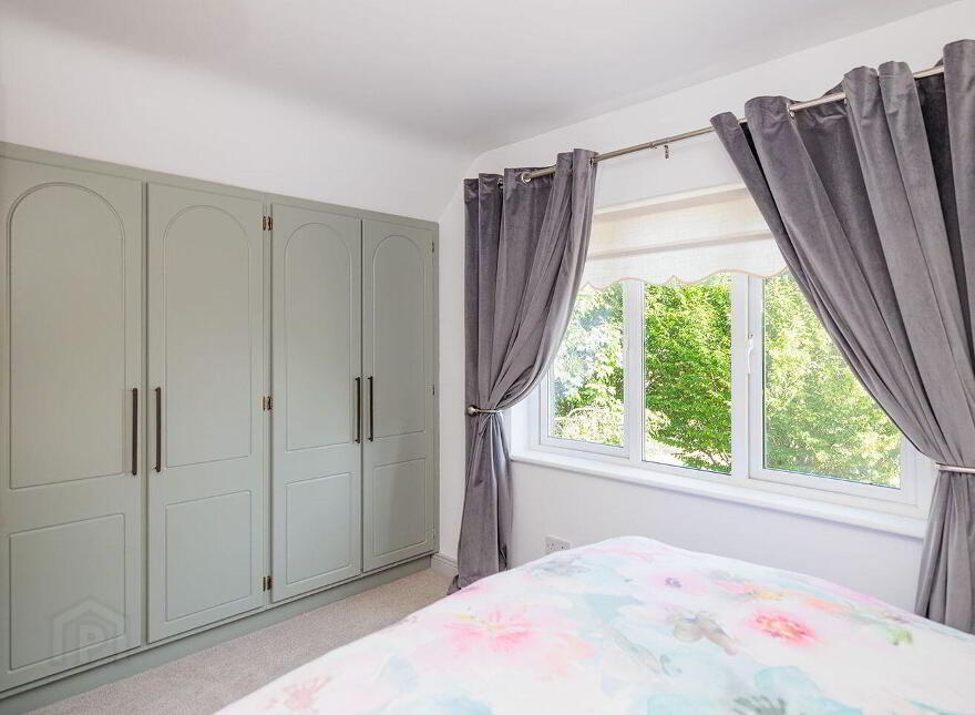 'Post Knott', No. 4 Oaklawns, Paulstown, R95E628