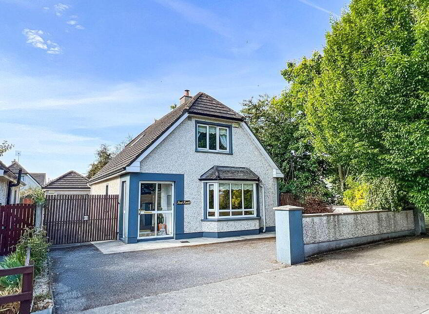 'Post Knott', No. 4 Oaklawns, Paulstown, R95E628