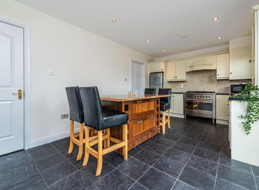 69 Loughminane Green, Kildare, R51XA40