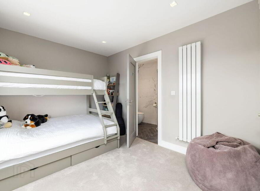 1 The Terrace, Westminster Road, Foxrock, Foxrock, D18V10E