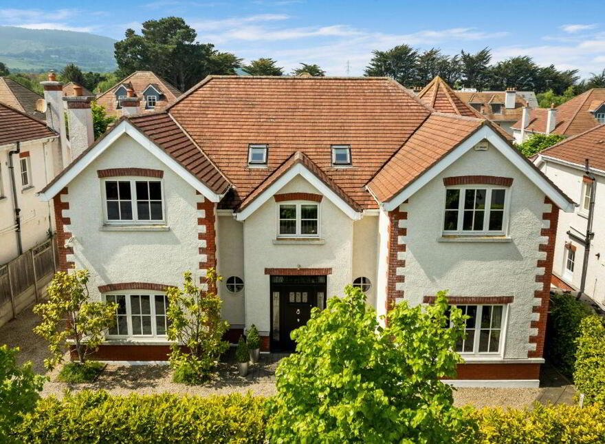 3 Cairnbrook, Carrickmines, D18YV02