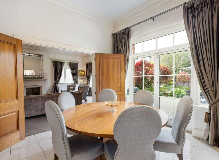 3 Cairnbrook, Carrickmines, D18YV02