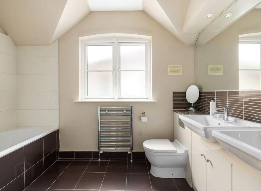 3 Cairnbrook, Carrickmines, D18YV02