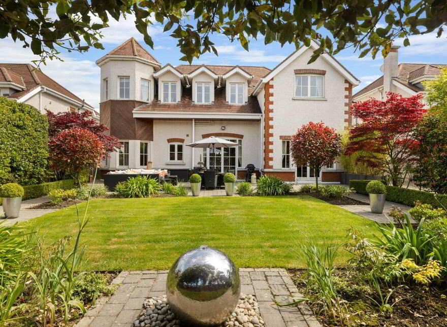 3 Cairnbrook, Carrickmines, D18YV02
