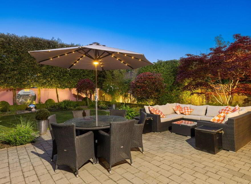 3 Cairnbrook, Carrickmines, D18YV02