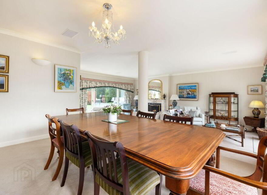 Moorea, Kerrymount Avenue, Foxrock, Foxrock, D18Y1X9