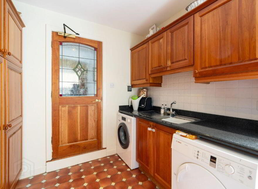 Moorea, Kerrymount Avenue, Foxrock, Foxrock, D18Y1X9
