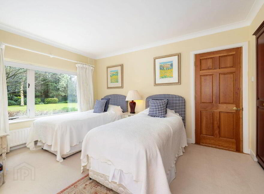 Moorea, Kerrymount Avenue, Foxrock, Foxrock, D18Y1X9