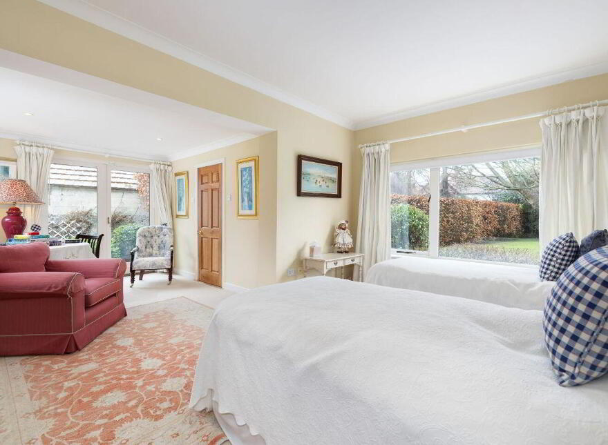 Moorea, Kerrymount Avenue, Foxrock, Foxrock, D18Y1X9