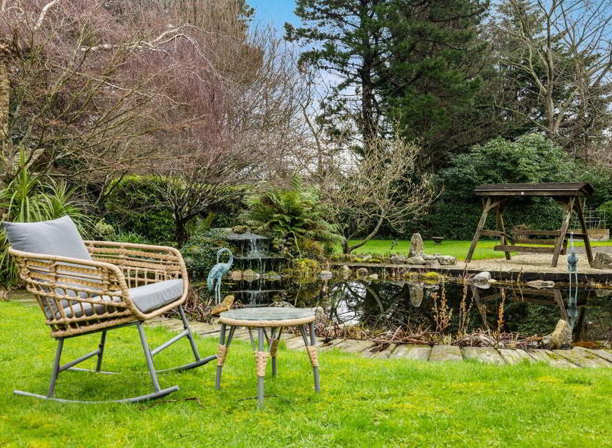 Moorea, Kerrymount Avenue, Foxrock, Foxrock, D18Y1X9