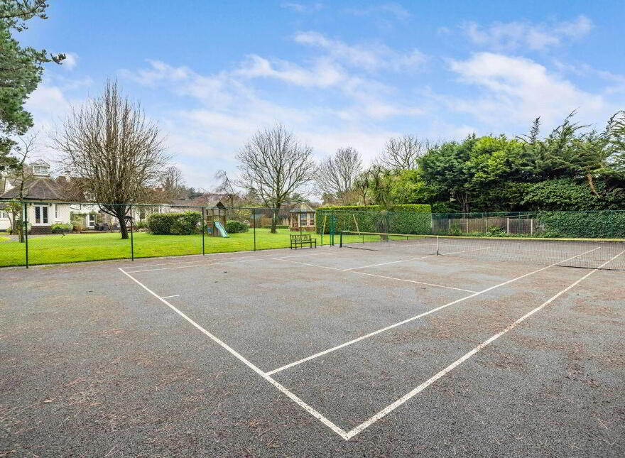 Moorea, Kerrymount Avenue, Foxrock, Foxrock, D18Y1X9