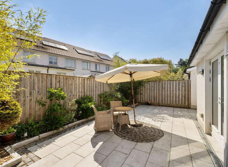 71 Brighton Wood, Foxrock, D18F64V
