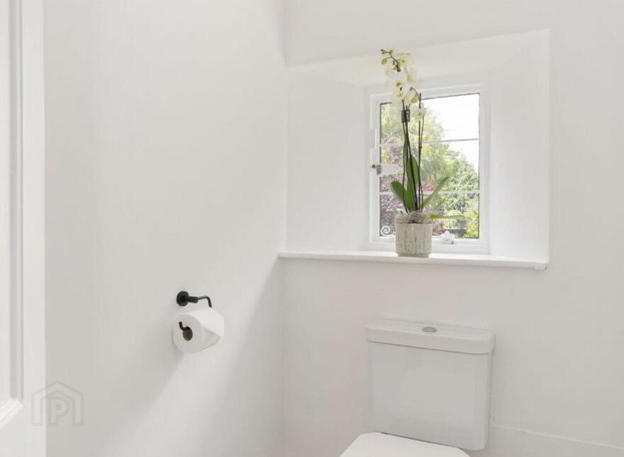 Kilteragh House, 6 Kilteragh Pines, Foxrock, Foxrock, D18K8Y2