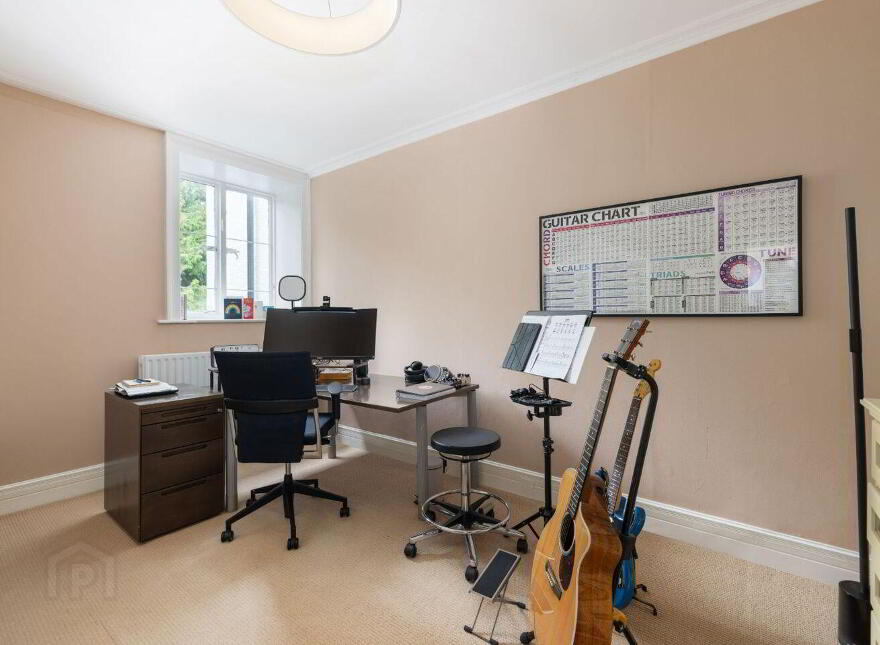Kilteragh House, 6 Kilteragh Pines, Foxrock, Foxrock, D18K8Y2