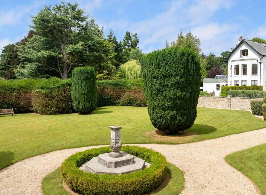 Kilteragh House, 6 Kilteragh Pines, Foxrock, Foxrock, D18K8Y2