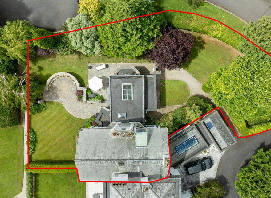 Kilteragh House, 6 Kilteragh Pines, Foxrock, Foxrock, D18K8Y2
