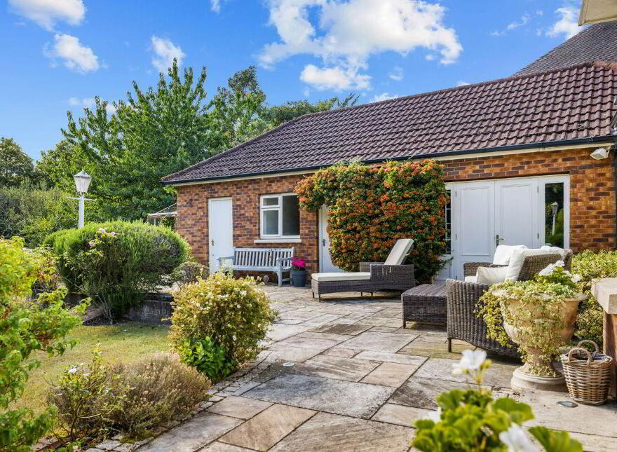 5 The Birches, Torquay Road, Foxrock, Foxrock, D18T9F8