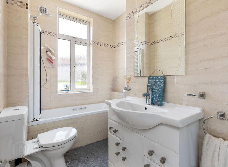Beech Hill, 83 Newcourt Road, Bray, A98R1X4