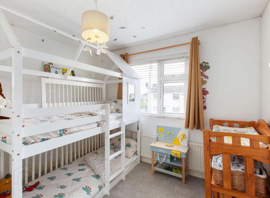 16 Saint Peter's Road, Bray
