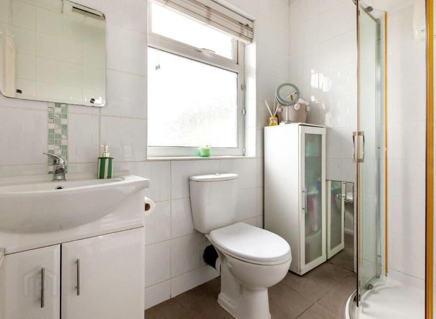 16 Saint Peter's Road, Bray