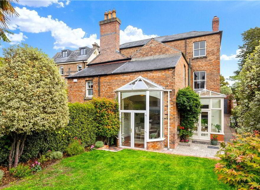 18 Warwick Villas, Sallymount Avenue, Ranelagh, Ranelagh, D06X5P2